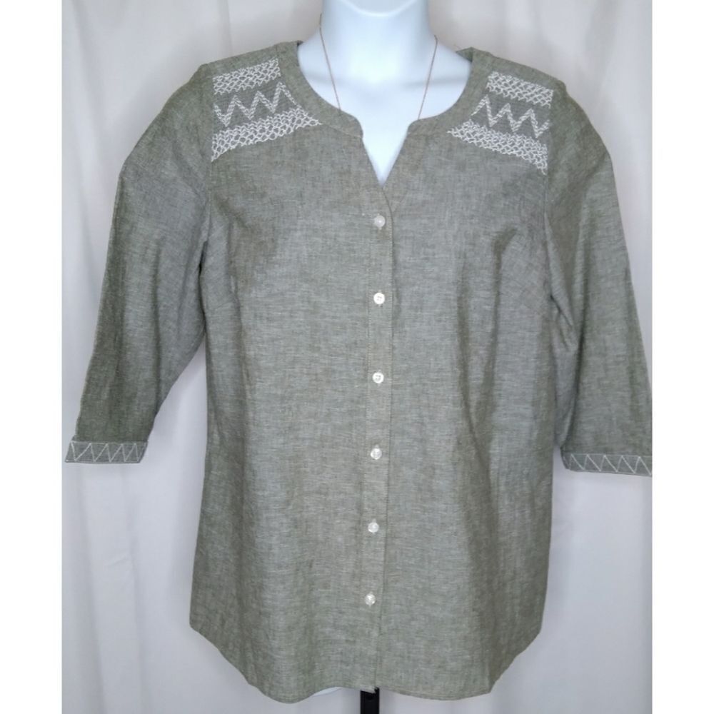 C.J.Banks NWT Gray Linen Shirt, 3/4 sleeves, Embroidery Accent Size 14W